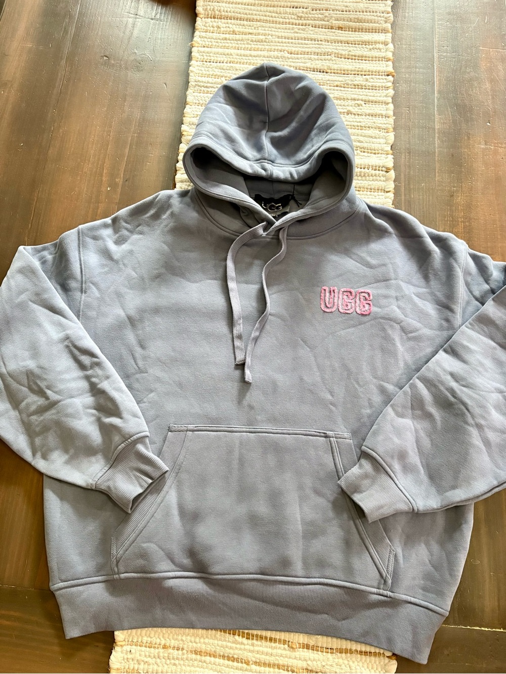 NEW! Ugg hooded sweatshirt